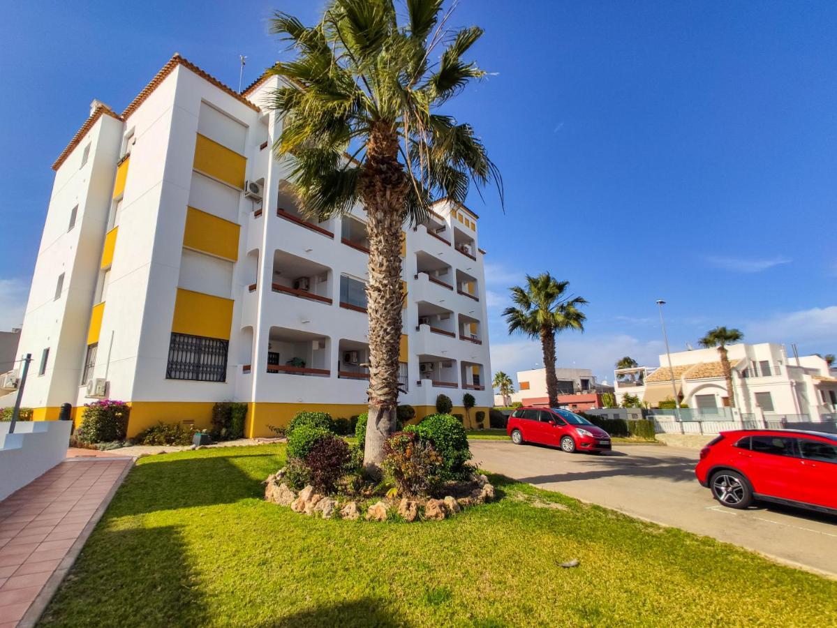 Villamartin 2 Bed 2 Bath Holiday Apartment Campoamor Bagian luar foto