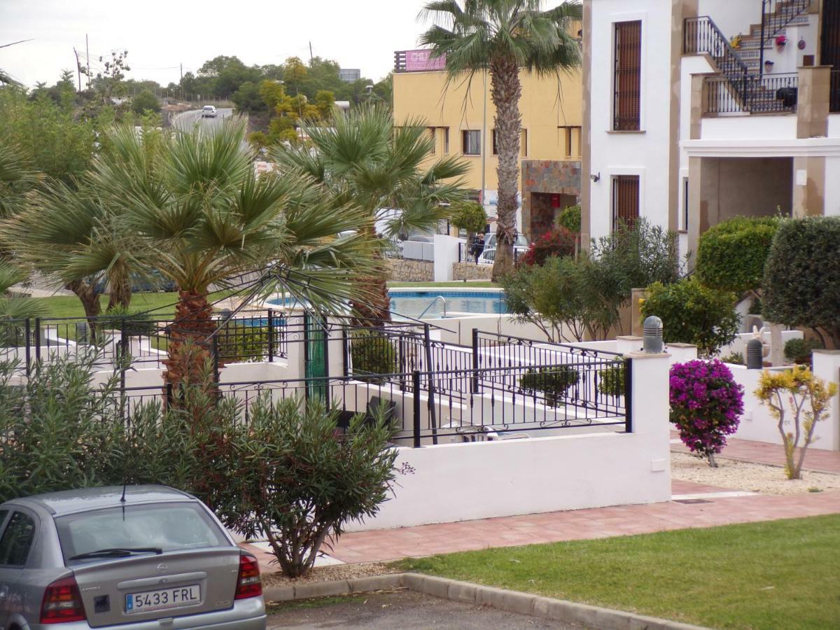 Villamartin 2 Bed 2 Bath Holiday Apartment Campoamor Bagian luar foto